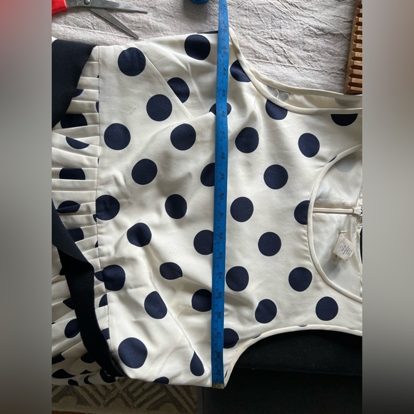 J.Crew Polka Dots Dress with Navy Belt with pockets! - Picture 8 of 10